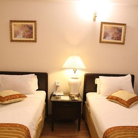 Carlton Tower Hotel Lahore Exteriér fotografie