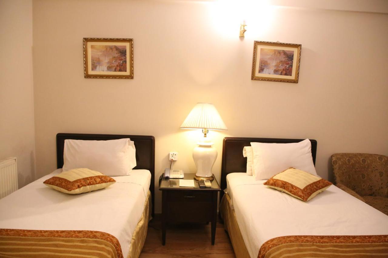 Carlton Tower Hotel Lahore Exteriér fotografie