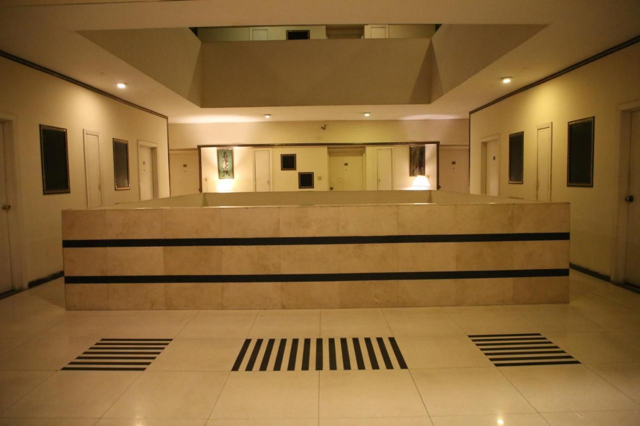 Carlton Tower Hotel Lahore Exteriér fotografie