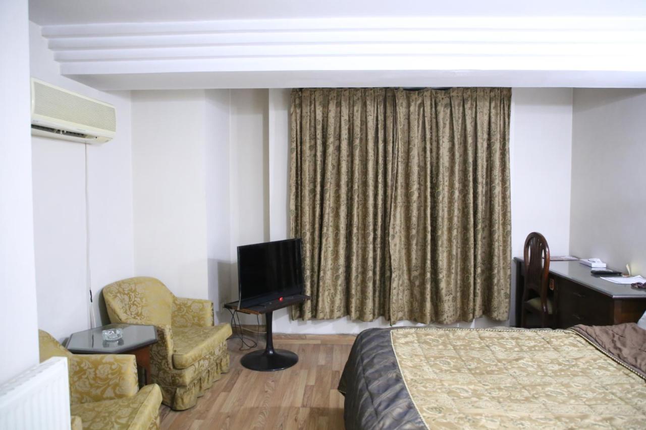 Carlton Tower Hotel Lahore Exteriér fotografie