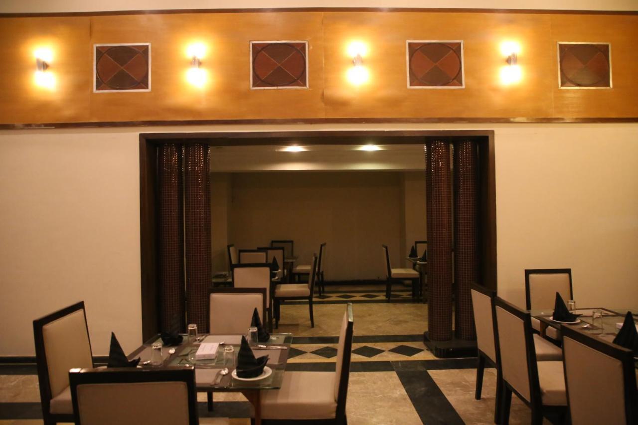 Carlton Tower Hotel Lahore Exteriér fotografie