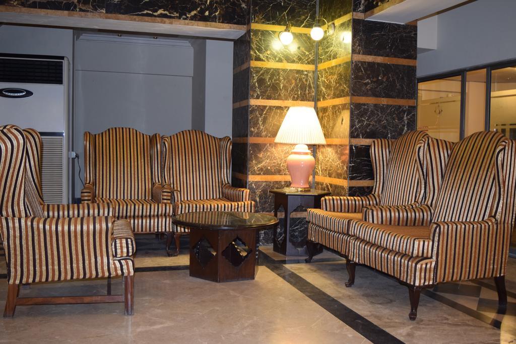 Carlton Tower Hotel Lahore Exteriér fotografie