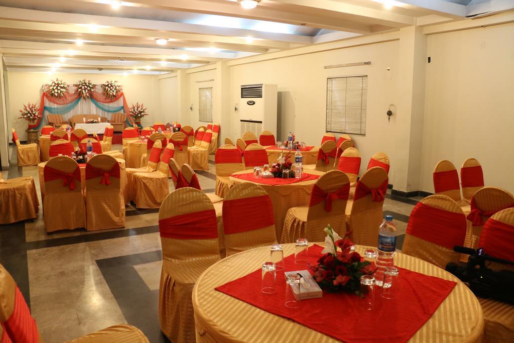 Carlton Tower Hotel Lahore Exteriér fotografie